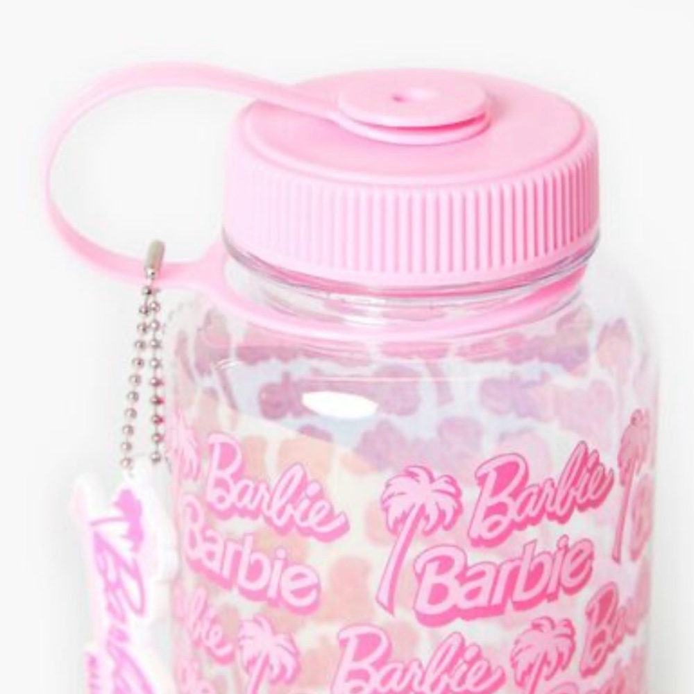 Barbie Pink Water Bottle - Picture 4 of 8